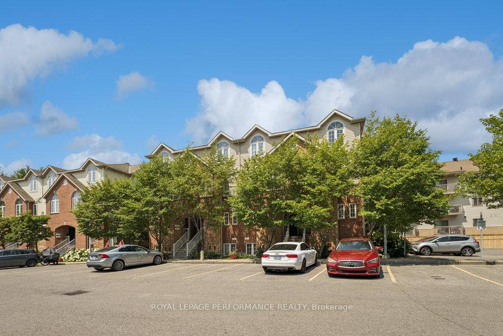 Welcome to 67 Steele Park Private !