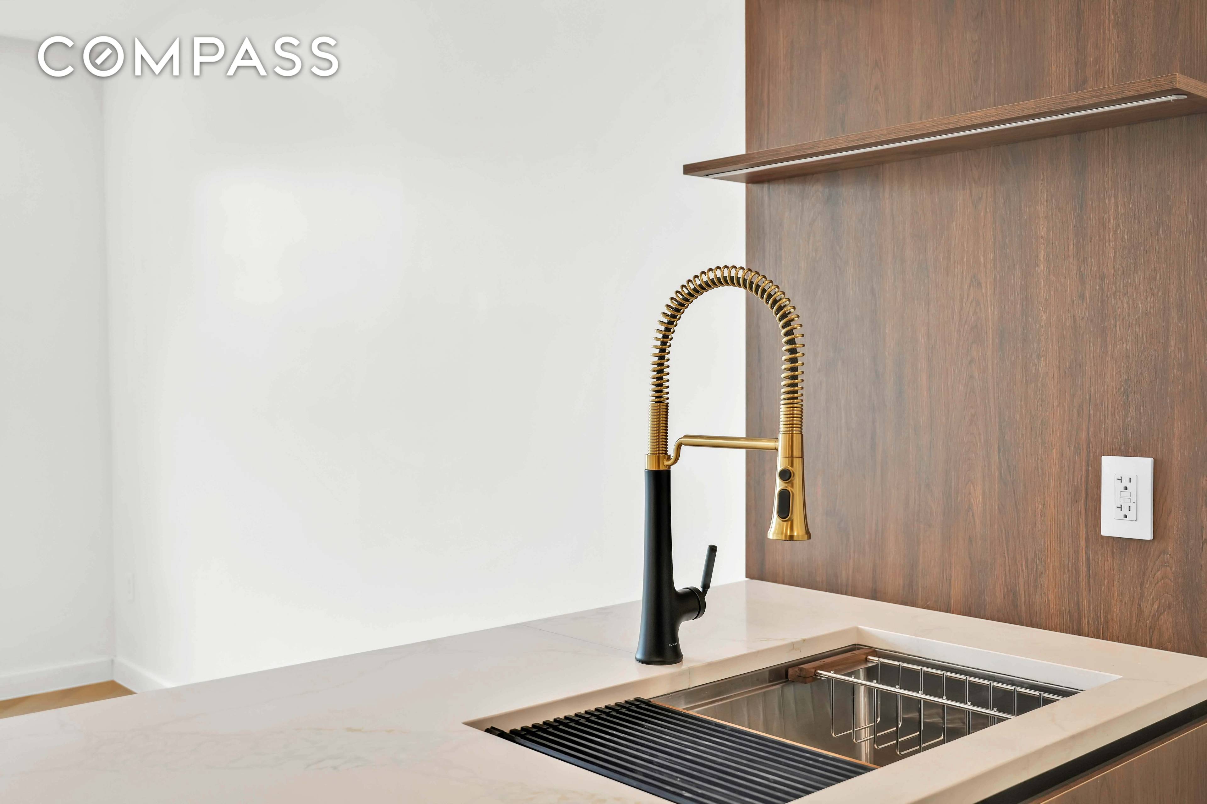 Introducing 90 Herbert Street, Brooklyn s newest boutique condominium development at the intersection of Williamsburg and Greenpoint, just moments from the Graham Avenue L train.