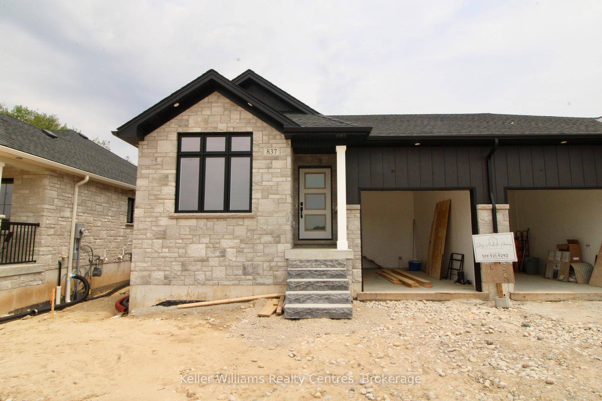New 1145 sq ft semi detached home in Hanover, in the town's newest subdivision !