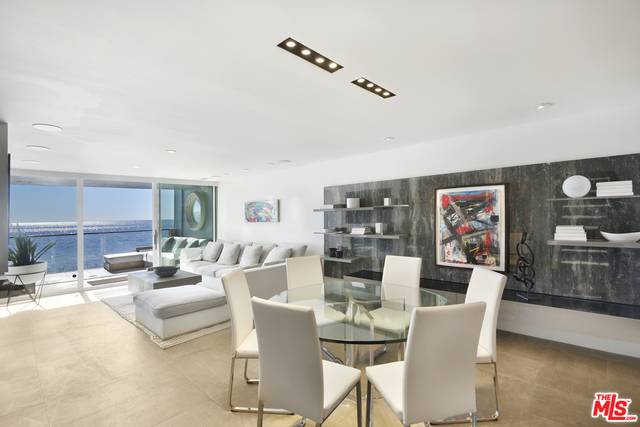 20606   Pacific Coast Hwy Malibu LA