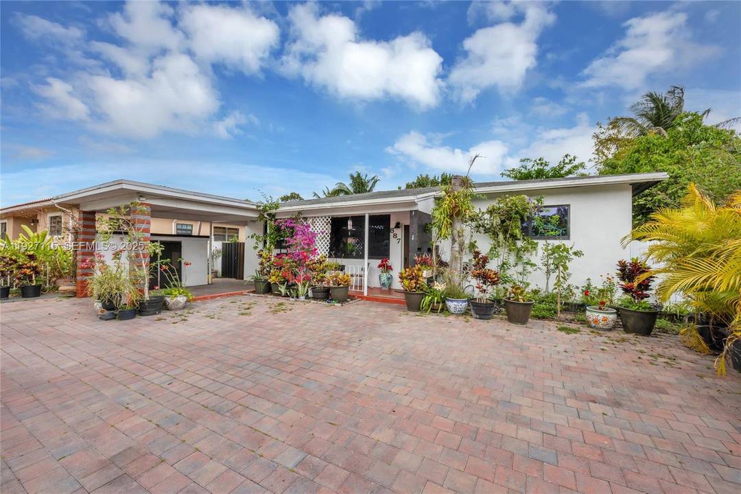 Your ideal family retreat awaits !