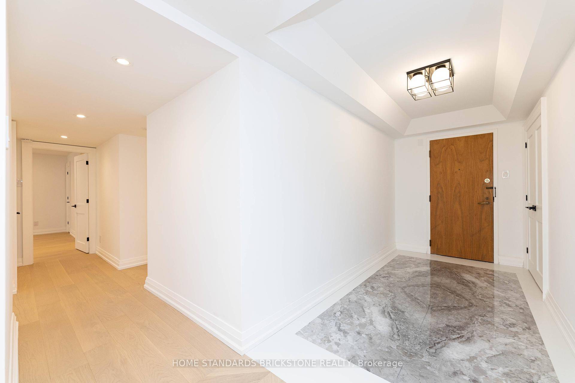 Immerse yourself in luxury atGranite Place with this newly renovated 2 bed, 2 bath condo.