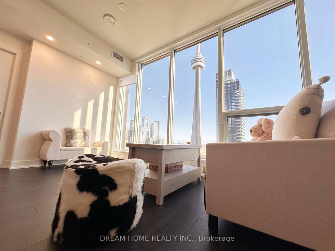 Bright South Facing NOBU Residence Fully Furnished Sleeps 6 Move In Ready !