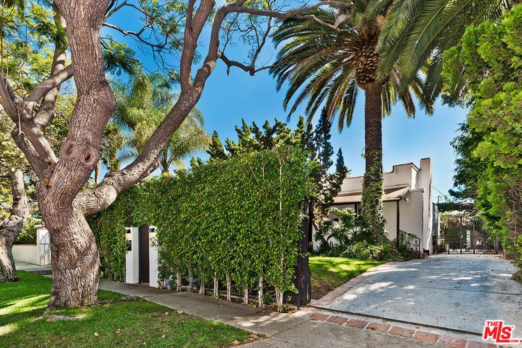 740 N Genesee Ave 3BR Hollywood Hills East La