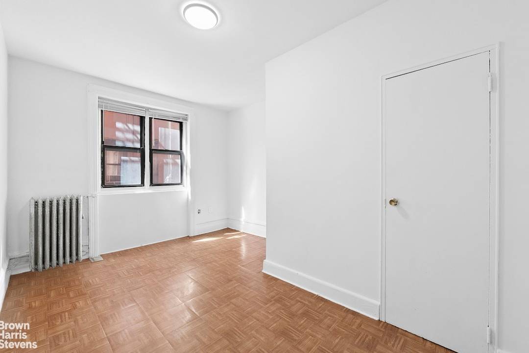 Sunny and Spacious 4 Bedroom Gem For Sale in Sugar Hill's Boutique Elevator Building.