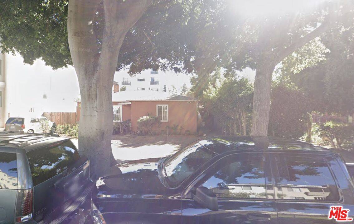 11810   Avon Way Marina Del Rey La