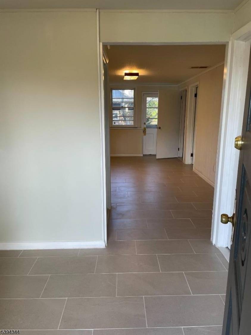 Recently Refurbished. Entrance Foyer, Den, Potential 4TH Bedrm, Half Bath.