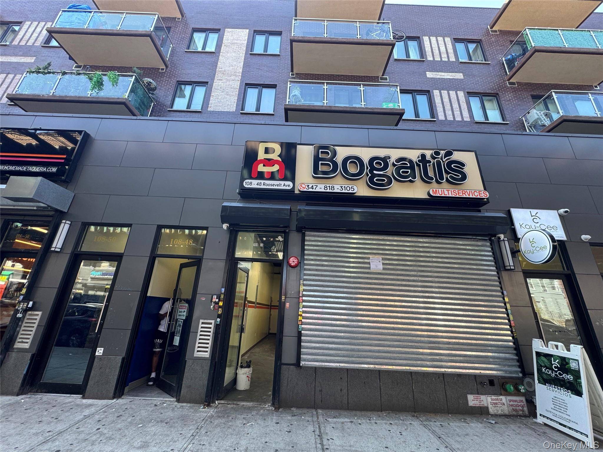 Retail space for lease suitable for hair salon, flower shop, massage parlor, nail salon, baker coffee shop.