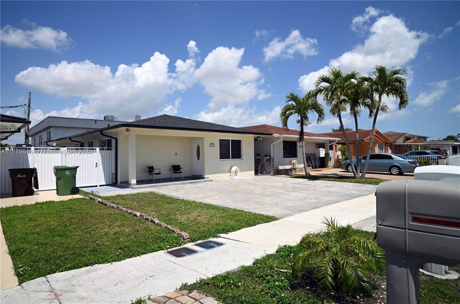 Comfortable and Completely remodeled Home, New Roof, Impact Windows, large and modern kitchen.