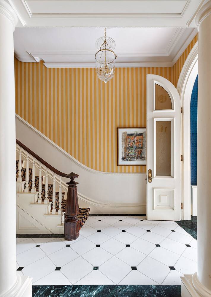 Architecturally Remarkable 30 Ft Wide Mansion in Brooklyn Heights Award winning design featuring a home theater, private gym, multi level backyard, and 6 fireplaces situated near the end of a ...