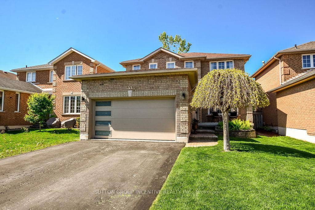 Highly desirable location in Kingsridge neighbourhood.