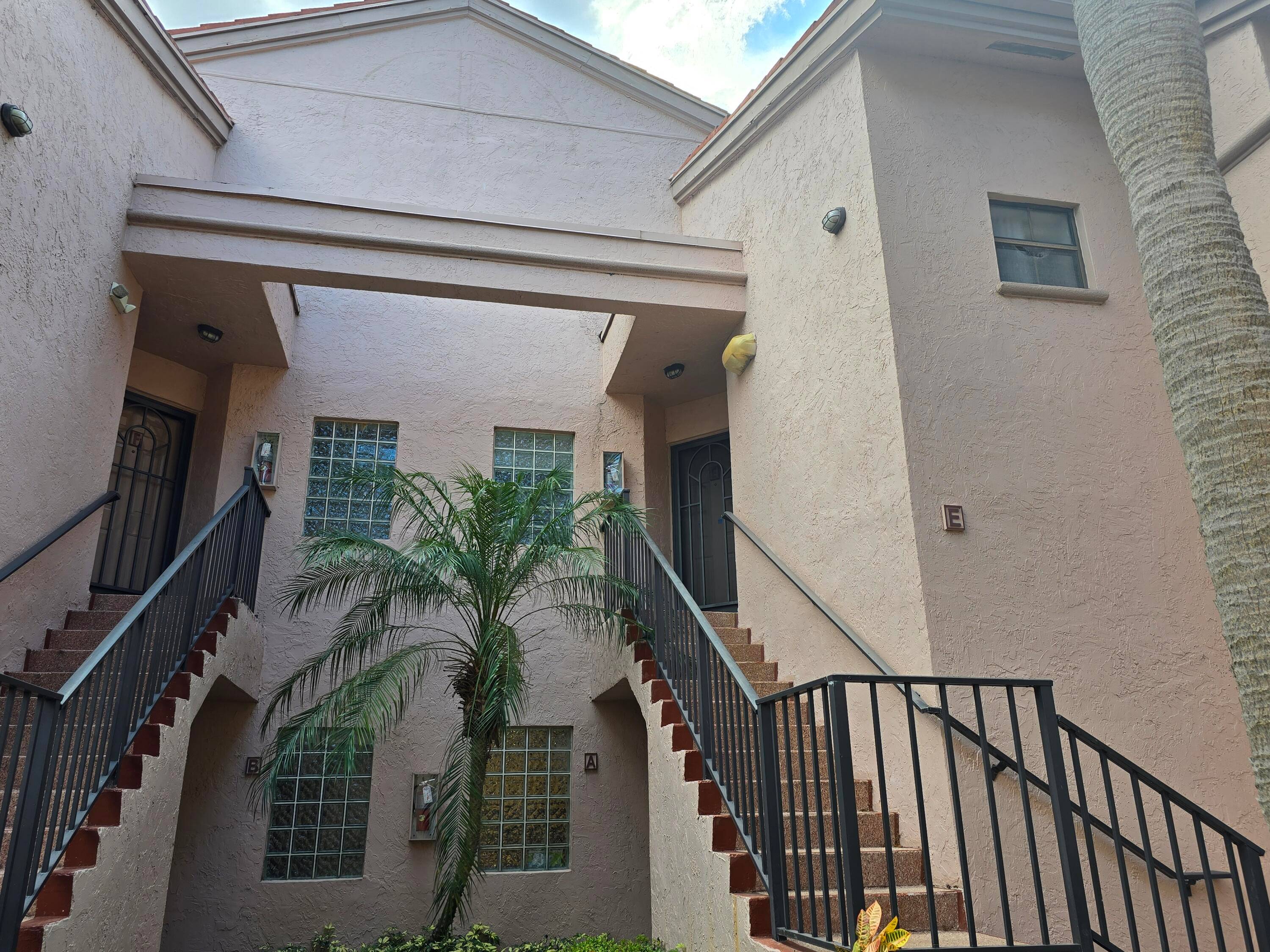 Here's a 3 Bedroom Condo in the Finest Platina Gated Community.