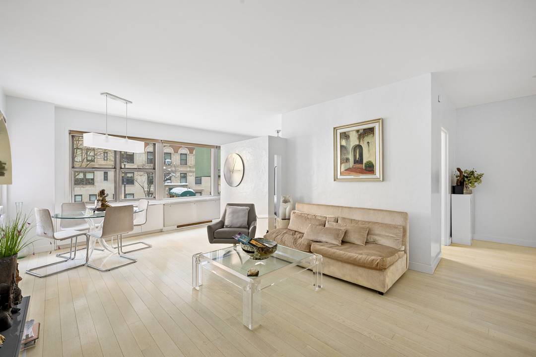 Upper East Side Opportunity Perfectly positioned at the coveted corner of 85th Street and Madison Avenue, just one block from Central Park, Apartment 2AN at Westminster House presents a rare ...