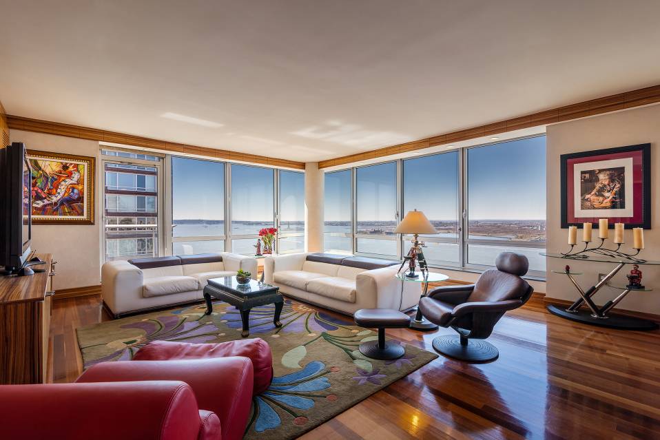Sprawling combination opportunity at 30 West Street, never previously offered on such a high floor in the building.