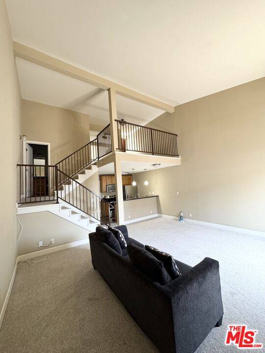10982   Roebling Ave 1BR Westwood La