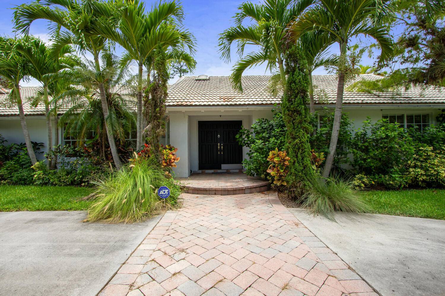 Looking for the perfect rental for the equestrian season in Wellington ?