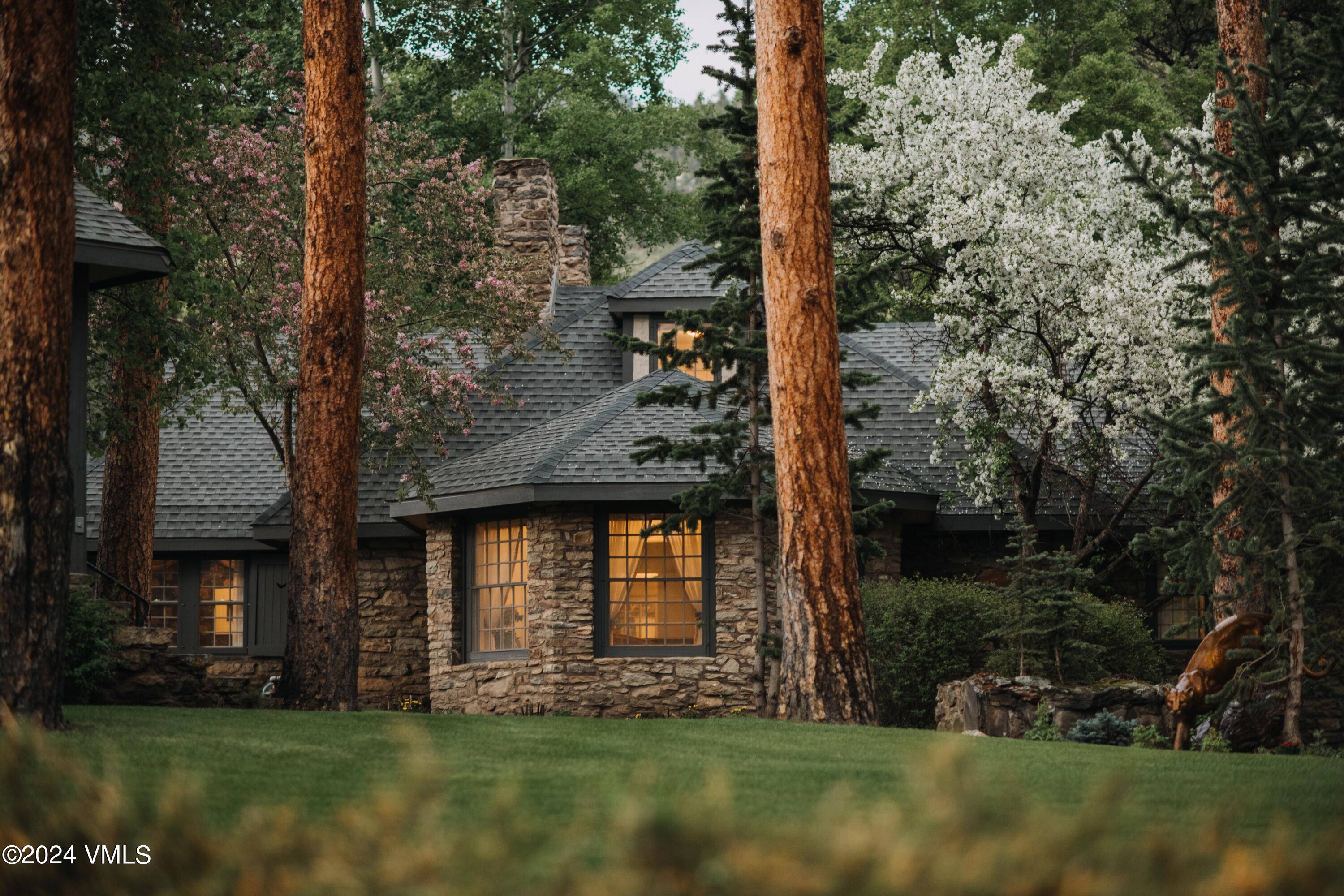 For more than a century, Greystone Estate has been renowned as one of Colorado's true legacy properties.
