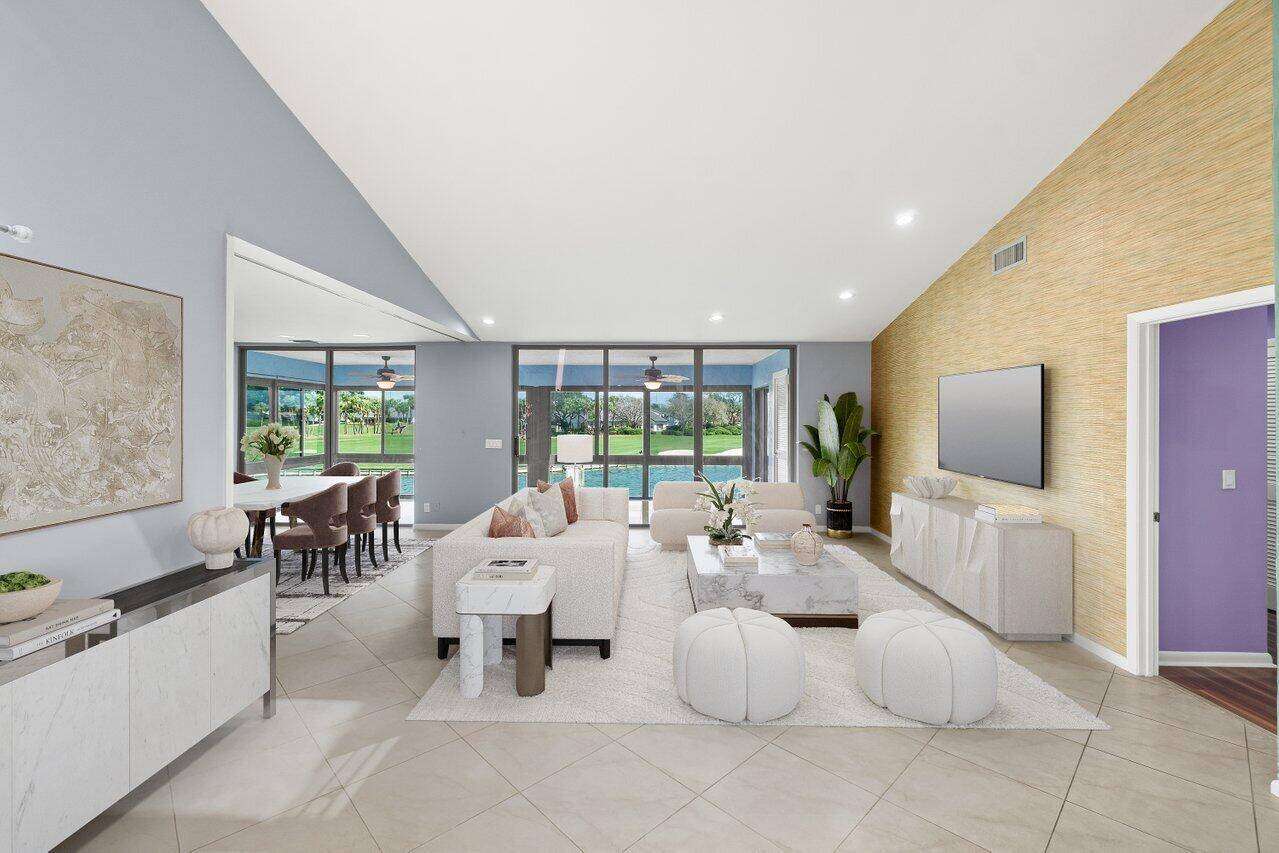 Move in ready, flex 3BR 2BA condo in desirable Eastgate at Hunters Run with spectacular golf and water views !
