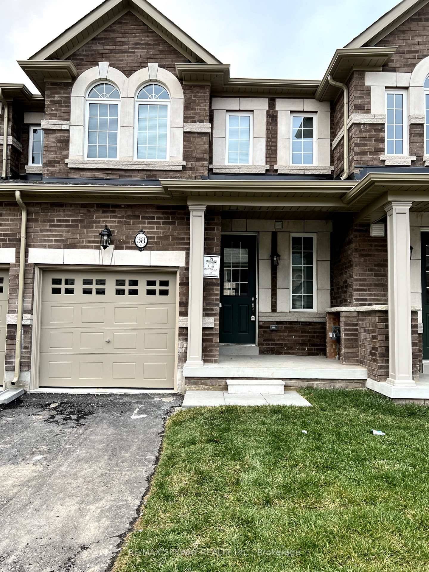 This charming and spacious 3 bedroom, 2.