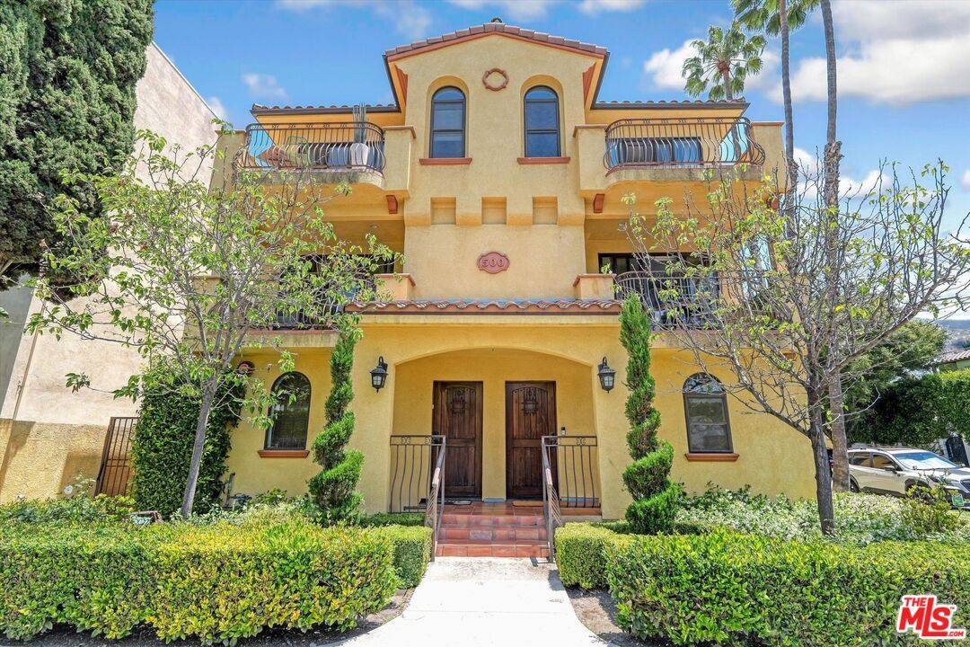 500  N Orlando Ave 2BR Beverly Grove La