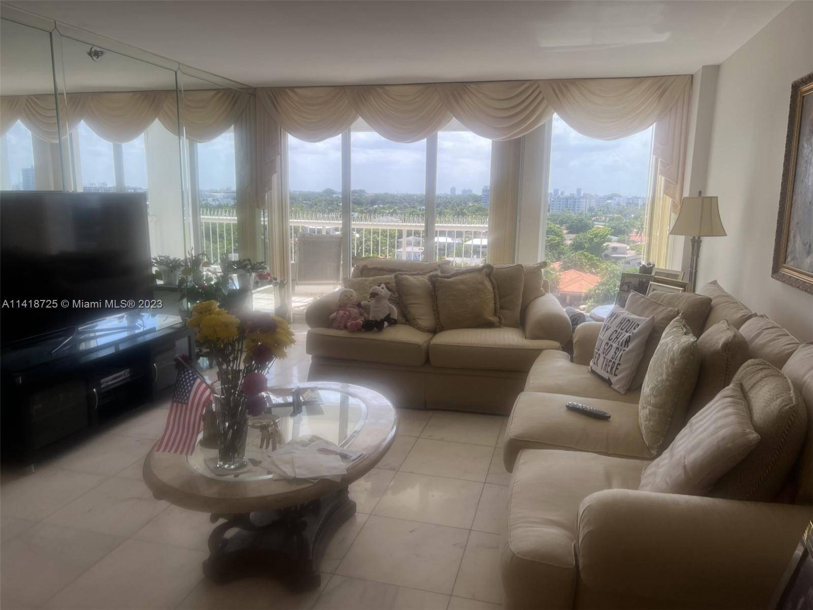 Boutique Condo Only 88 Apartments Very Private Distribution.