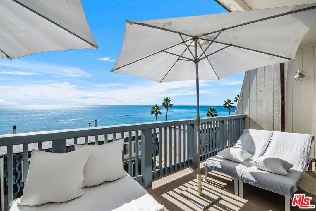 11940   Whalers Ln 2BR Malibu La