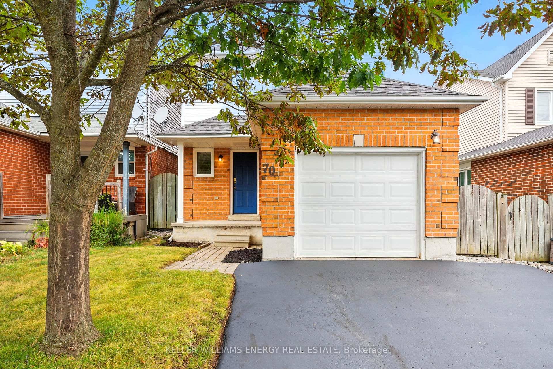 This beautifully maintained 2 storey home offers the perfect blend of comfort, style, and convenience.