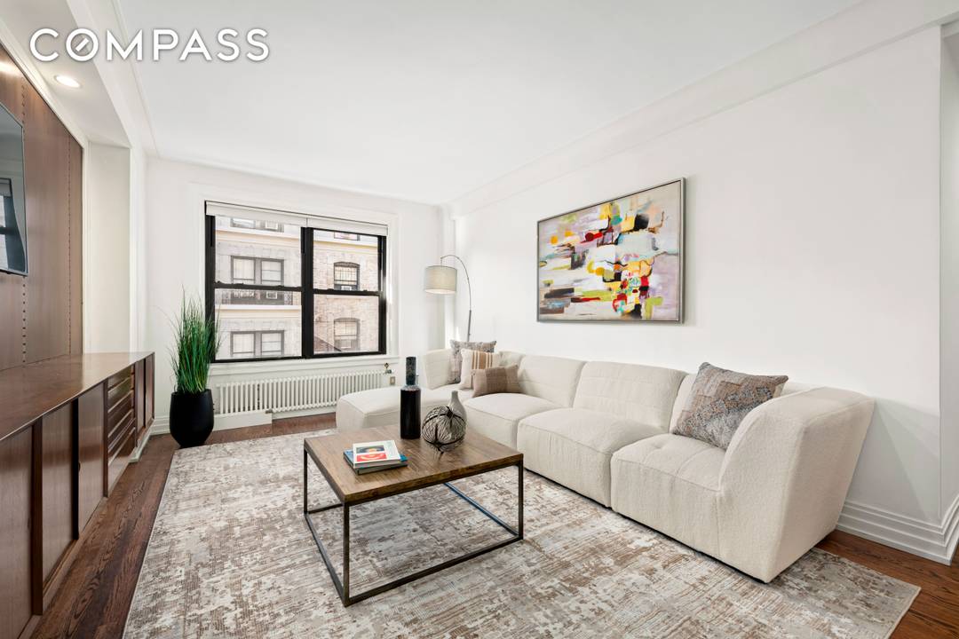 Own a Legendary Piece of New York History Babe Ruth s Former Home on the Upper West Side Calling all Yankees fans and lovers of New York City history !