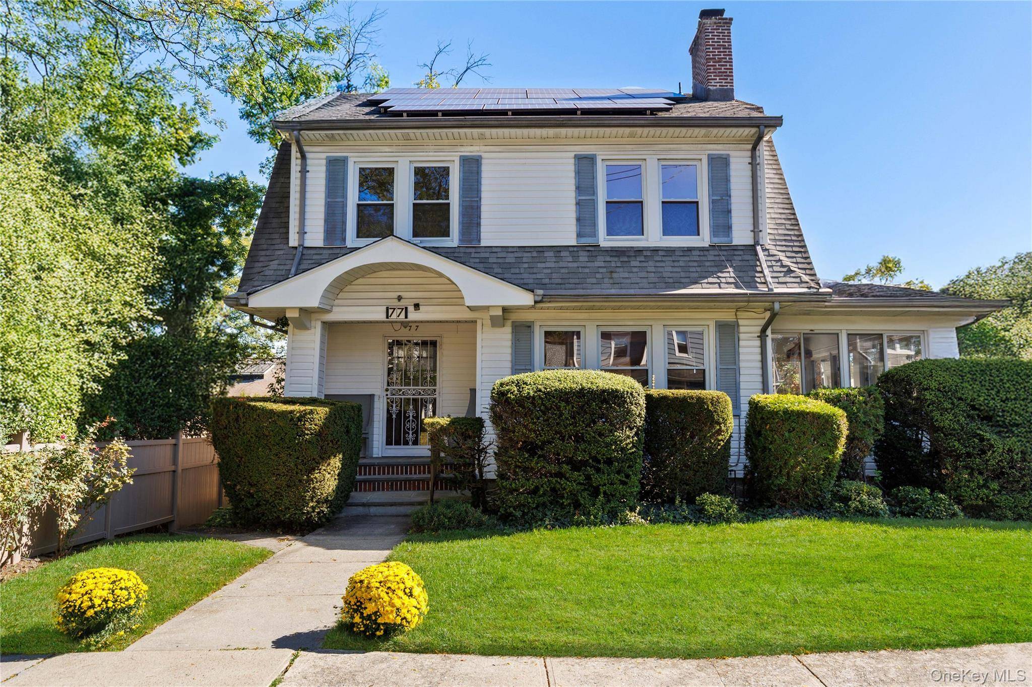 Welcome to 77 Hillside Avenue !