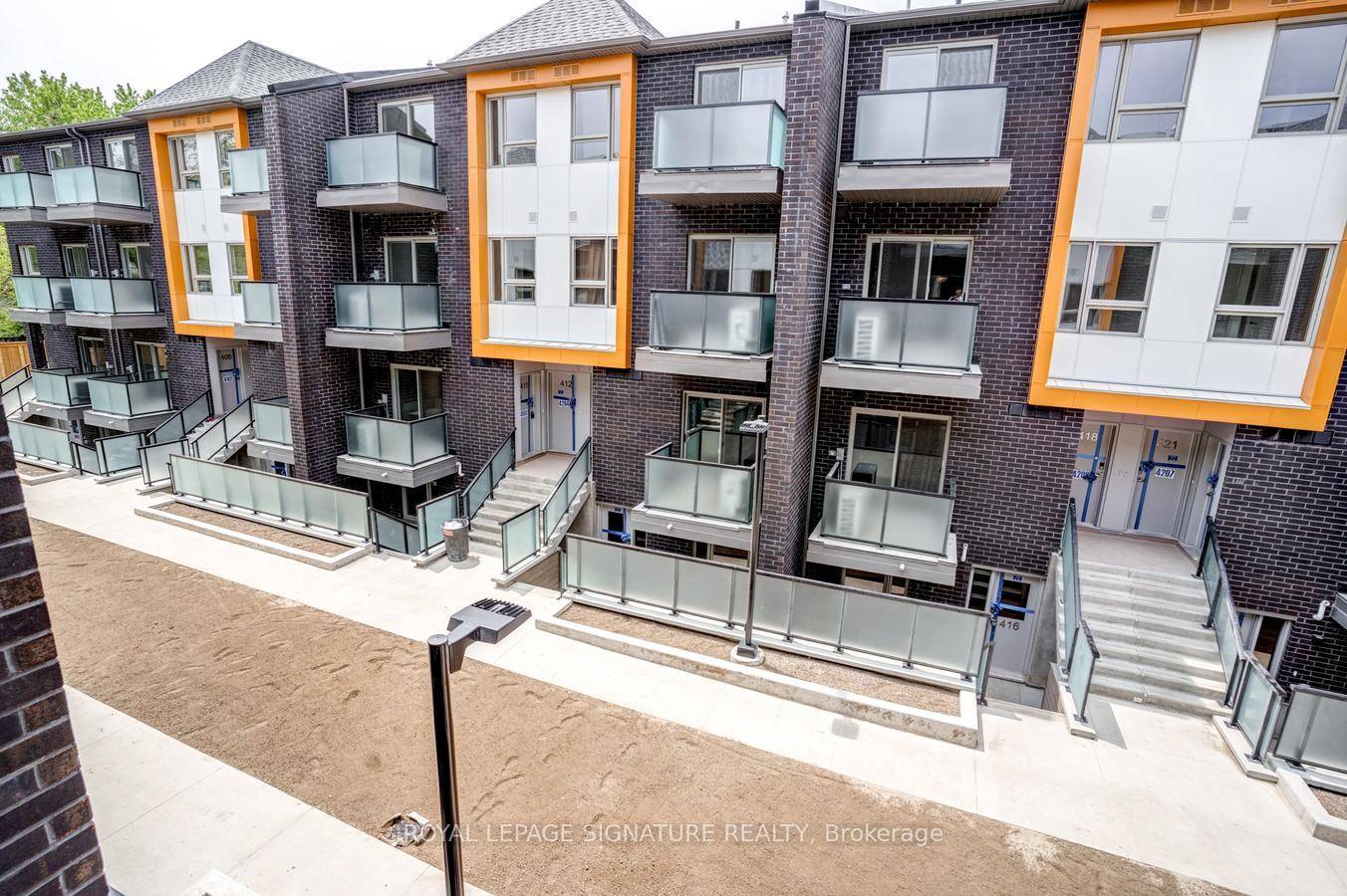 Welcome To This Stylish Townhouse Offering 3 Bedrooms And 3 Bathrooms, Ideally Located Along The Desirable Eglinton Avenue East Corridor.