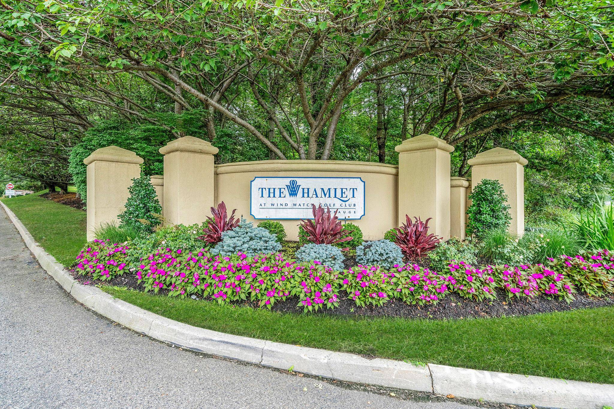 Welcome to 61 WindWatch Drive Hauppauge in the community Hamlet WindWatch on the Golf course.