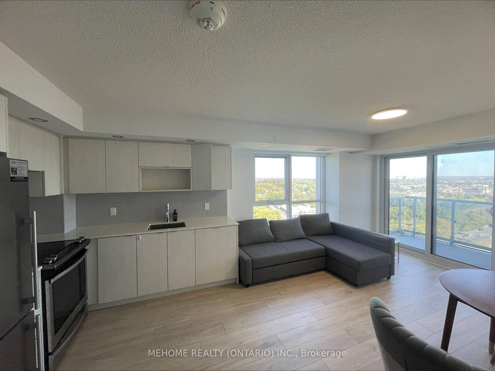 Welcome to Luxury 2 Bedrooms amp ; 2 Washrooms Bright Corner Unit built by Tridel.