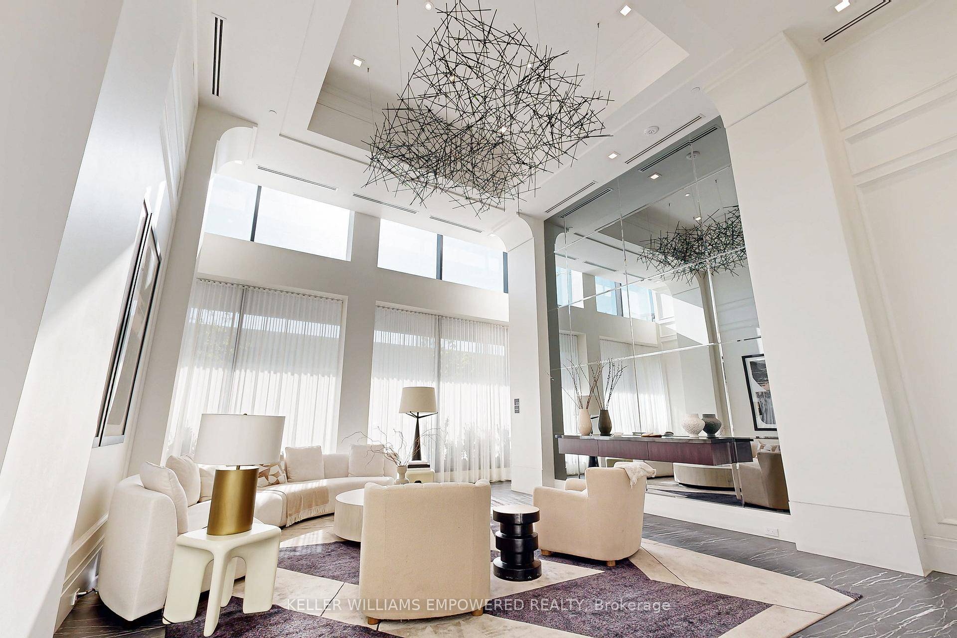 This modern upscale 9ft ceiling East exposure 625 sqft plus a large balcony one bedroom one bathroom with walk in closet combined spacious living and dining suite flooded with natural ...