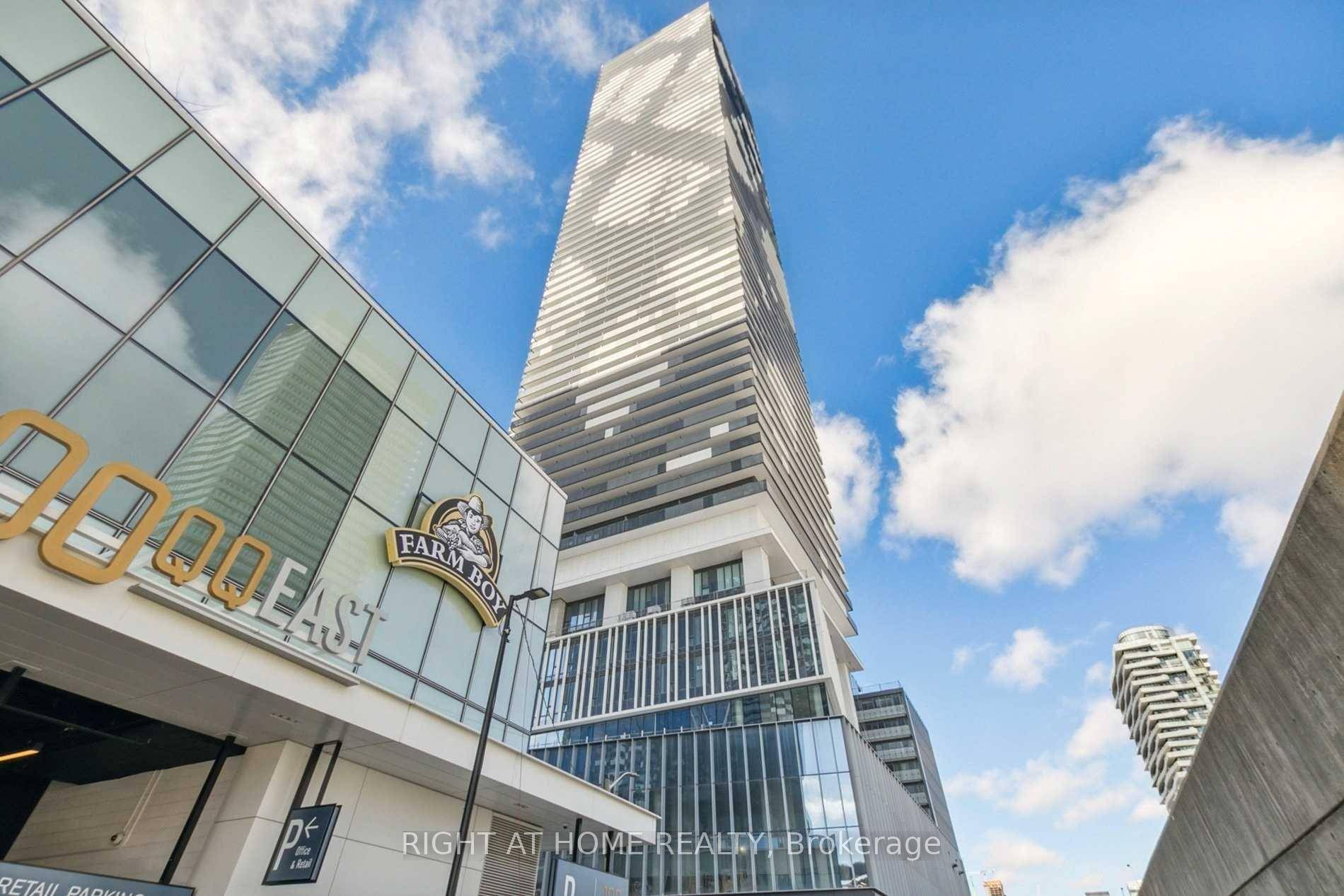 Welcome To Sugar Wharf Condominiums.