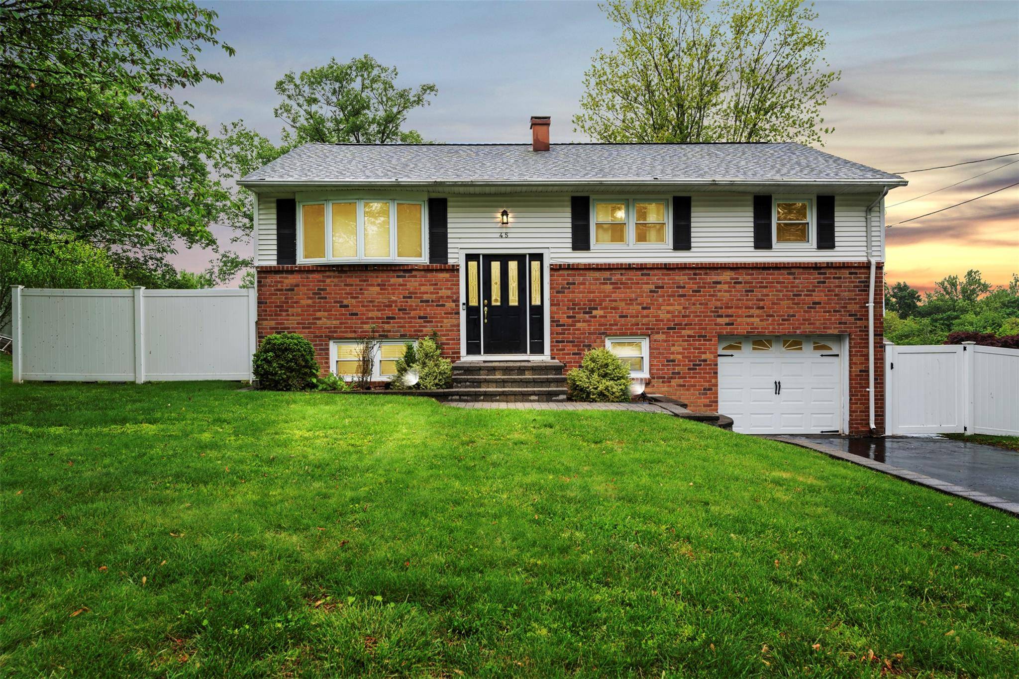 Exquisite raised ranch boasting 4 bedrooms and full 2 baths located in the picturesque Stony Point and just a stones throw away from NYC.