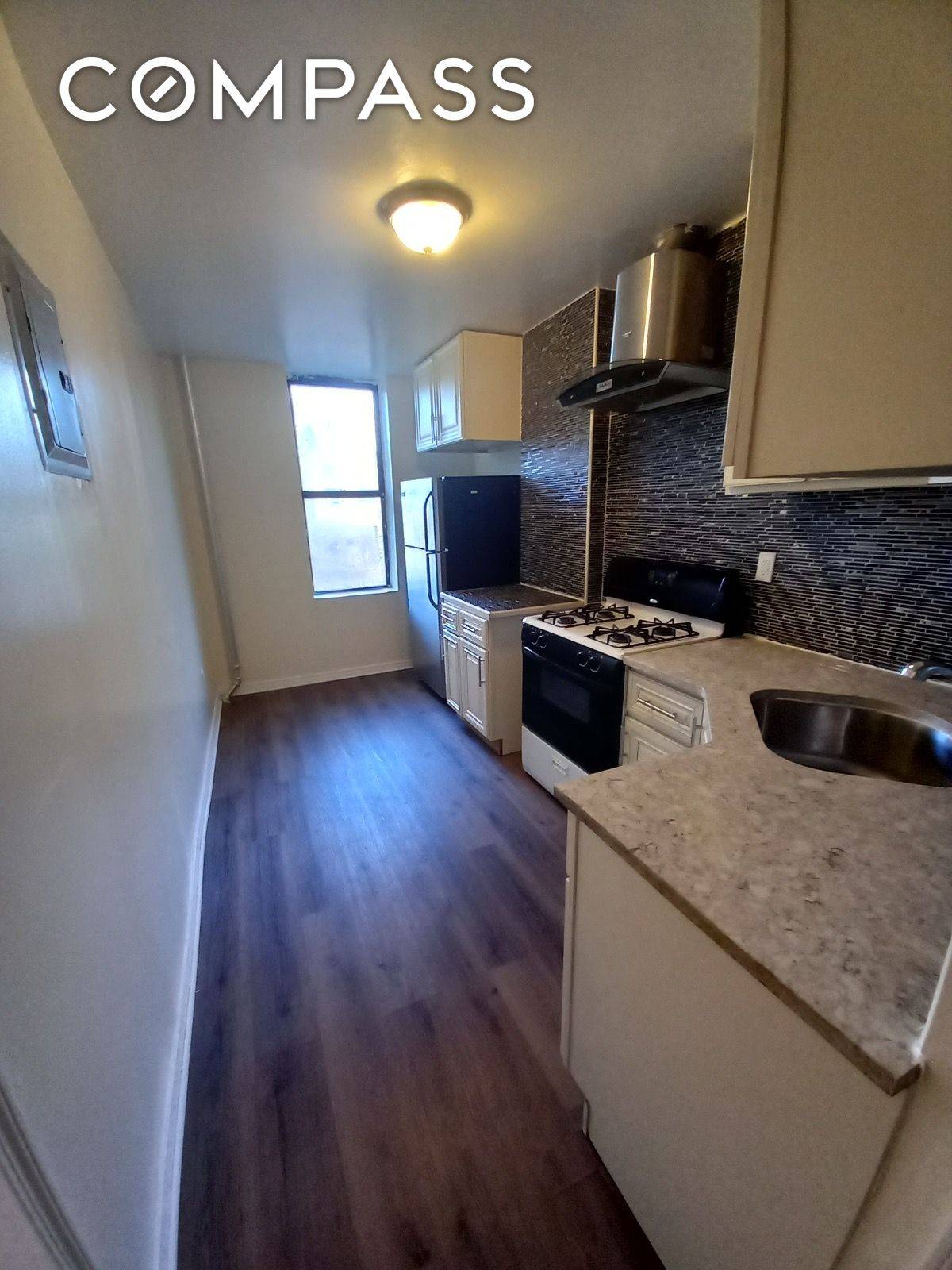 CALLING ALL INVESTORS Outstanding Investment Opportunity This classic red brick multi family home offers exceptional value and immediate upside, located just one block from the C train at Shepherd Avenue ...