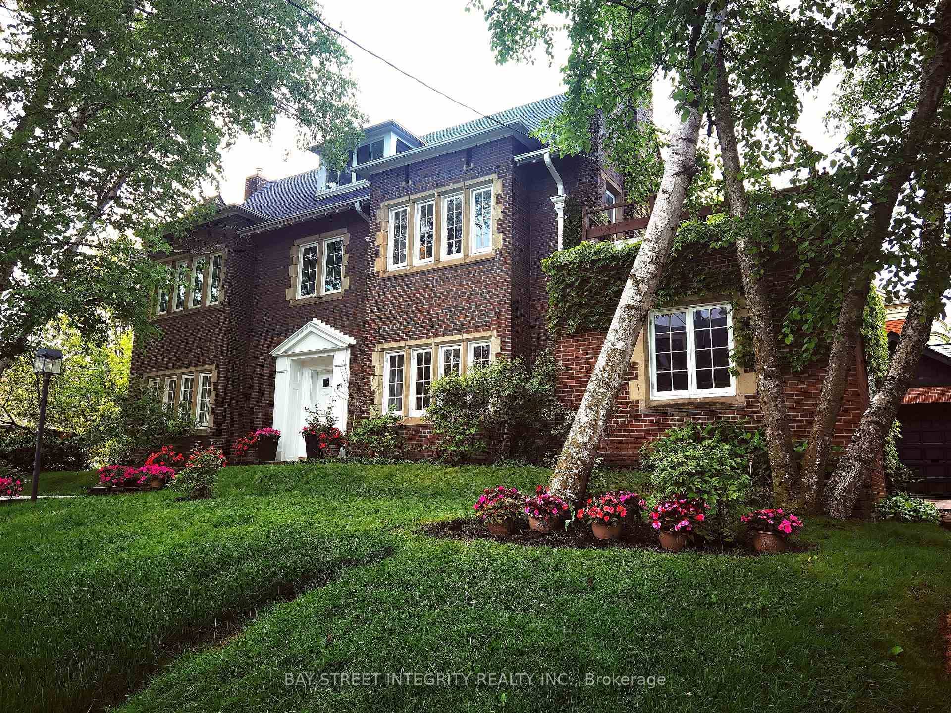 Prestigious Forest Hill South gem !