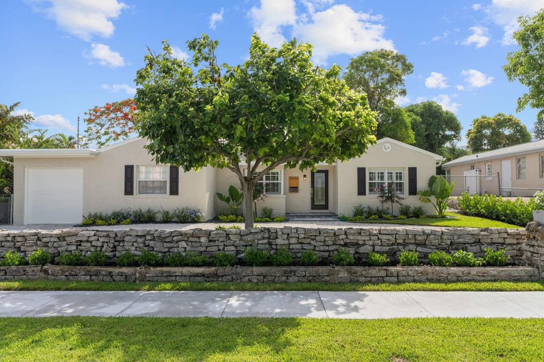 This newly renovated and beautifully landscaped home in the historic Northwood Hills neighborhood offers the perfect blend of charm, space, and modern convenience, ideal for those who love to entertain.