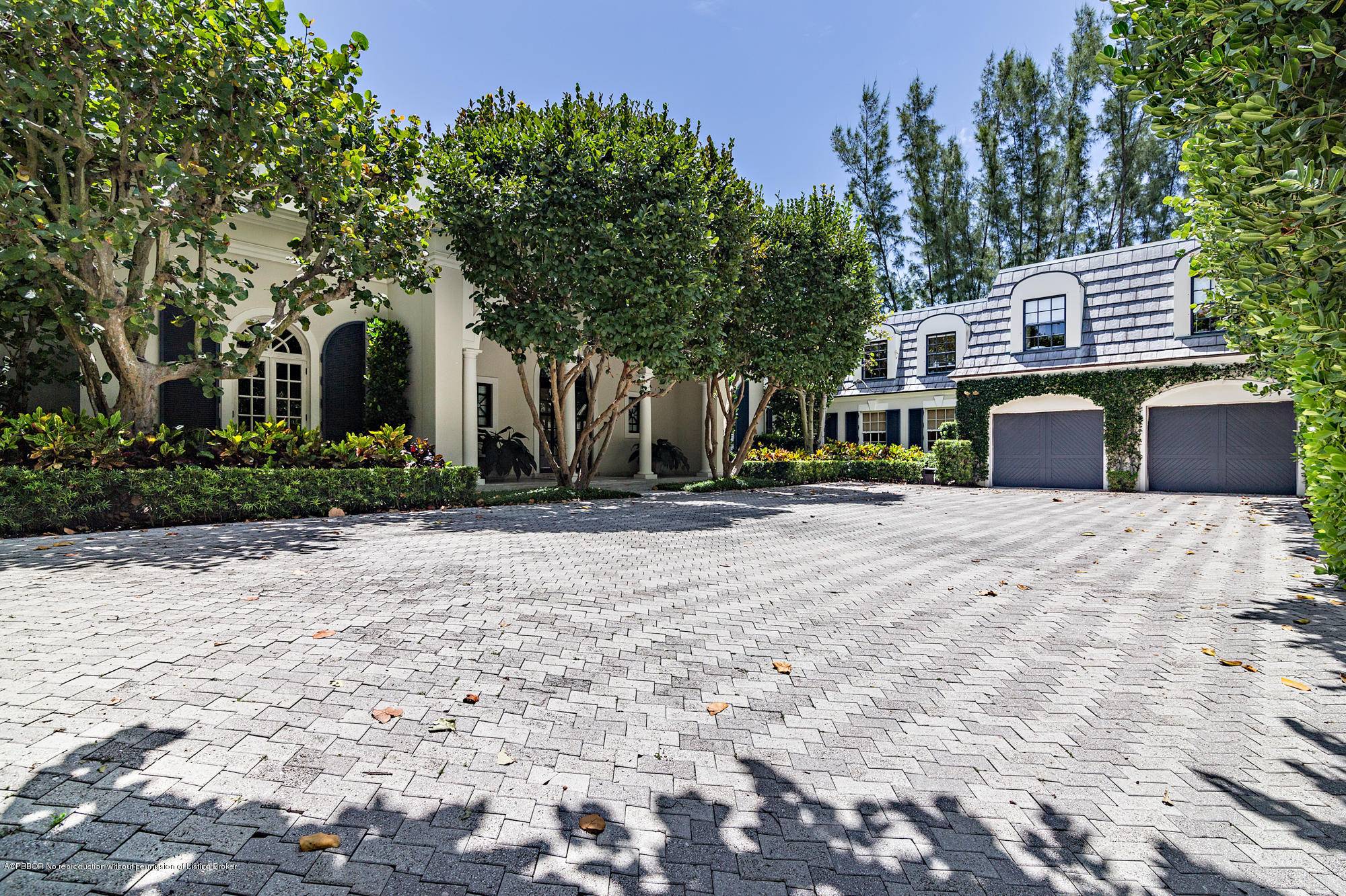 The ONLY DIRECT OCEANFRONT rental available on Palm Beach.