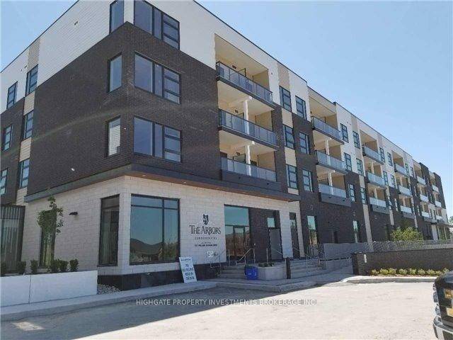 Beautiful 2 Bed 2 Bath Unit At The Distinguished The Arbors Condominiums.