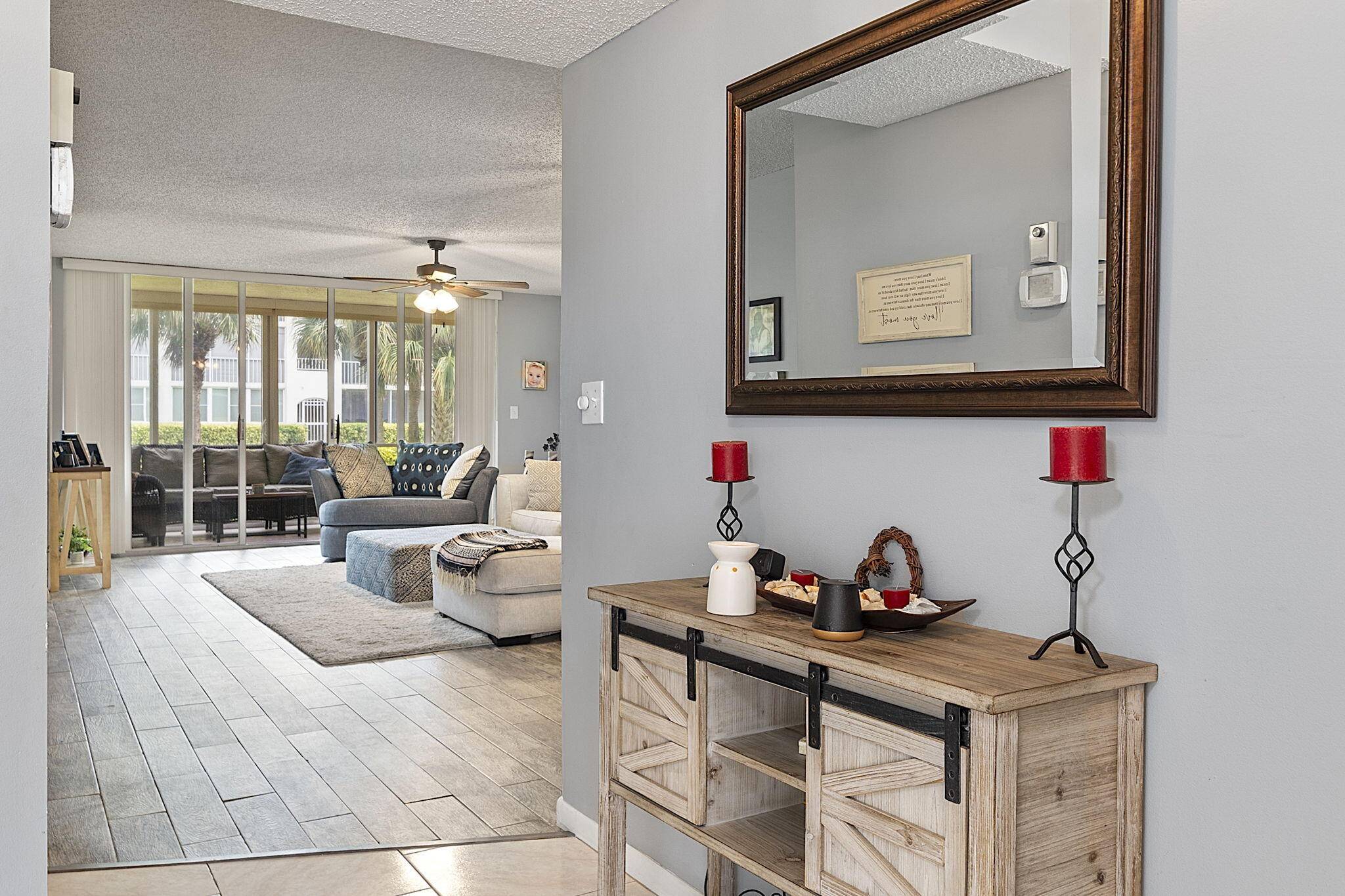 Beautifully updated 2 bedroom and 2 bathroom condo in the popular community of Half Moon Bay.