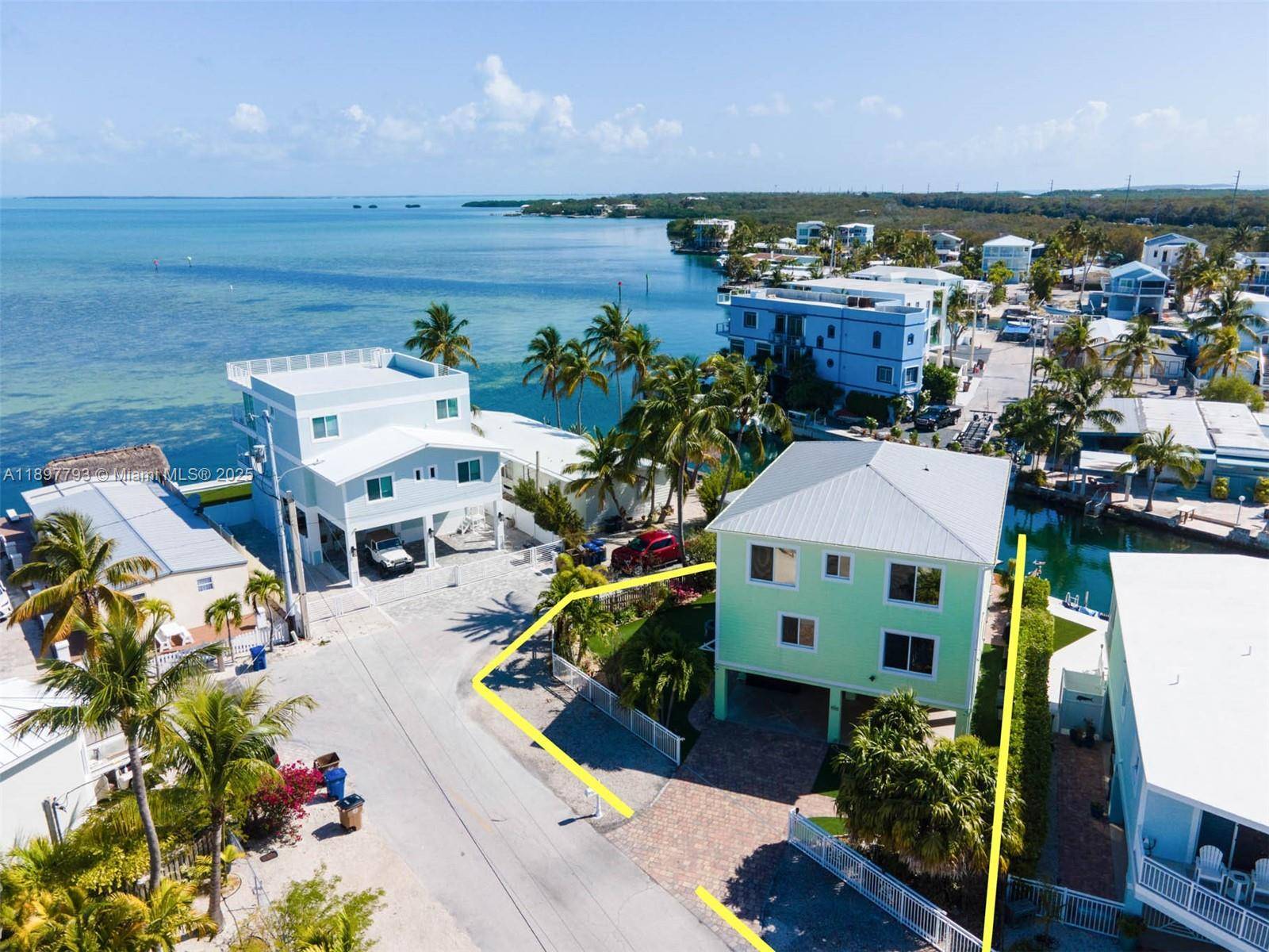 PRICE IMPROVEMENT' MOTIVATED SELLER !