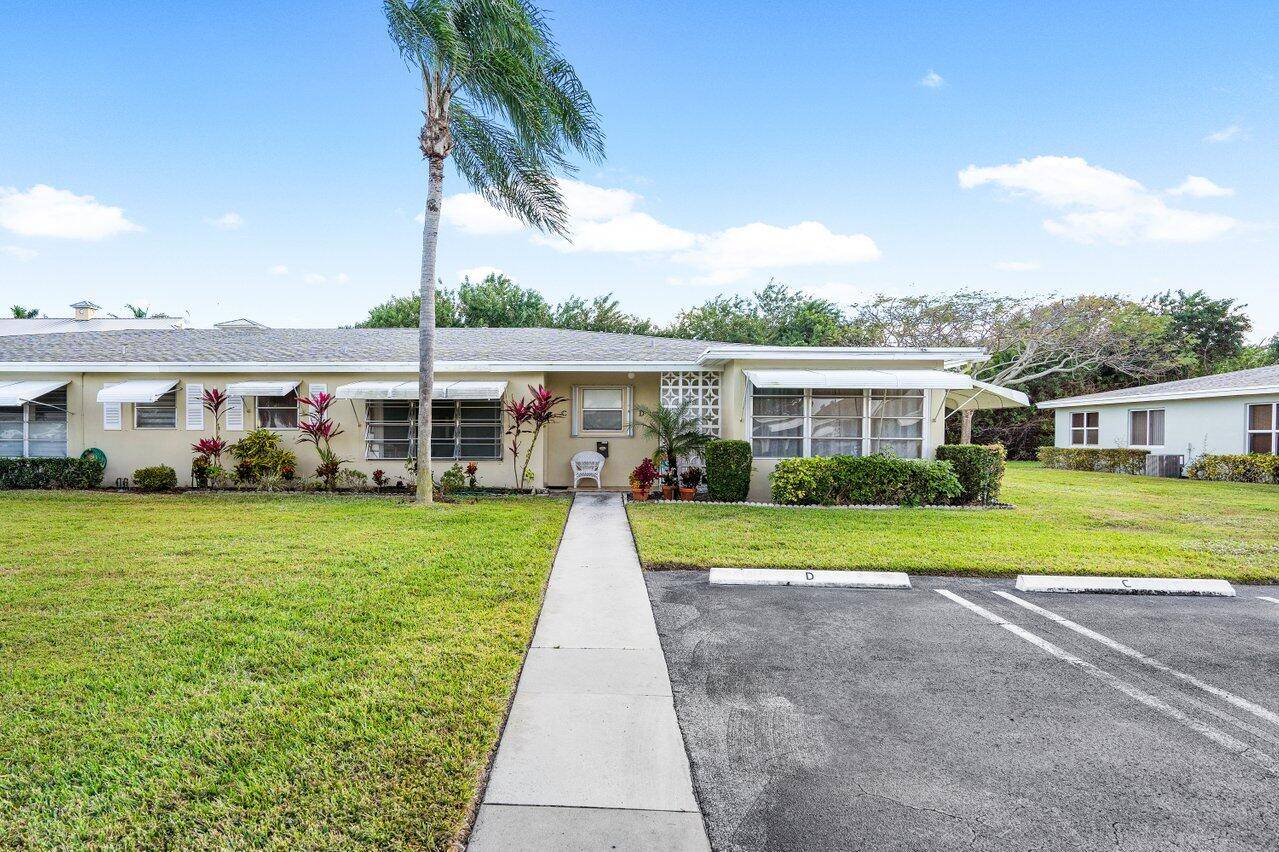 Welcome to High Point, a conveniently located, lower monthly COA and active 55 community.