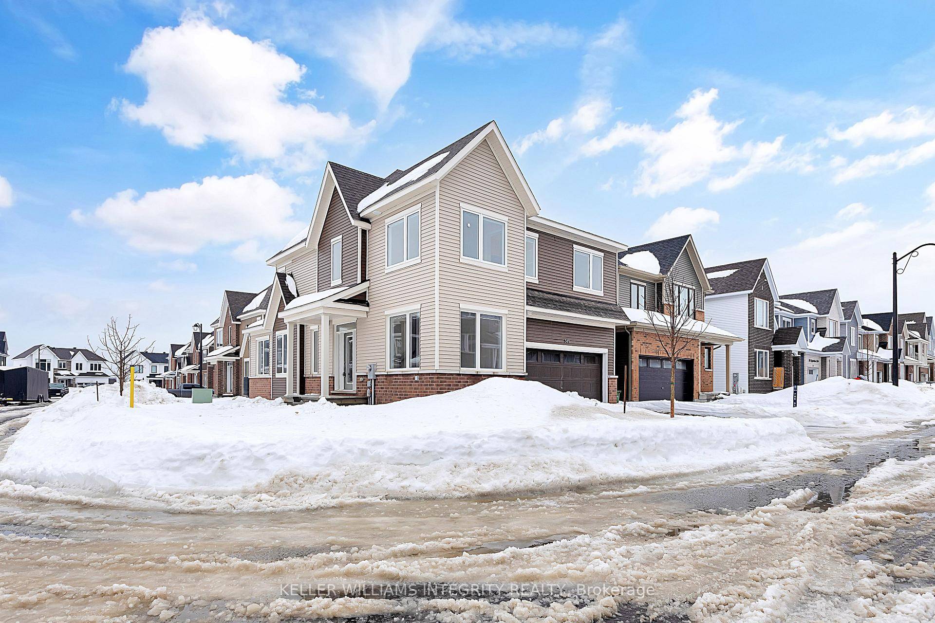 Welcome to 349 Appalachian Circle, a beautifully crafted home built in 2023, nestled in the highly desirable Half Moon Bay community of Barrhaven.