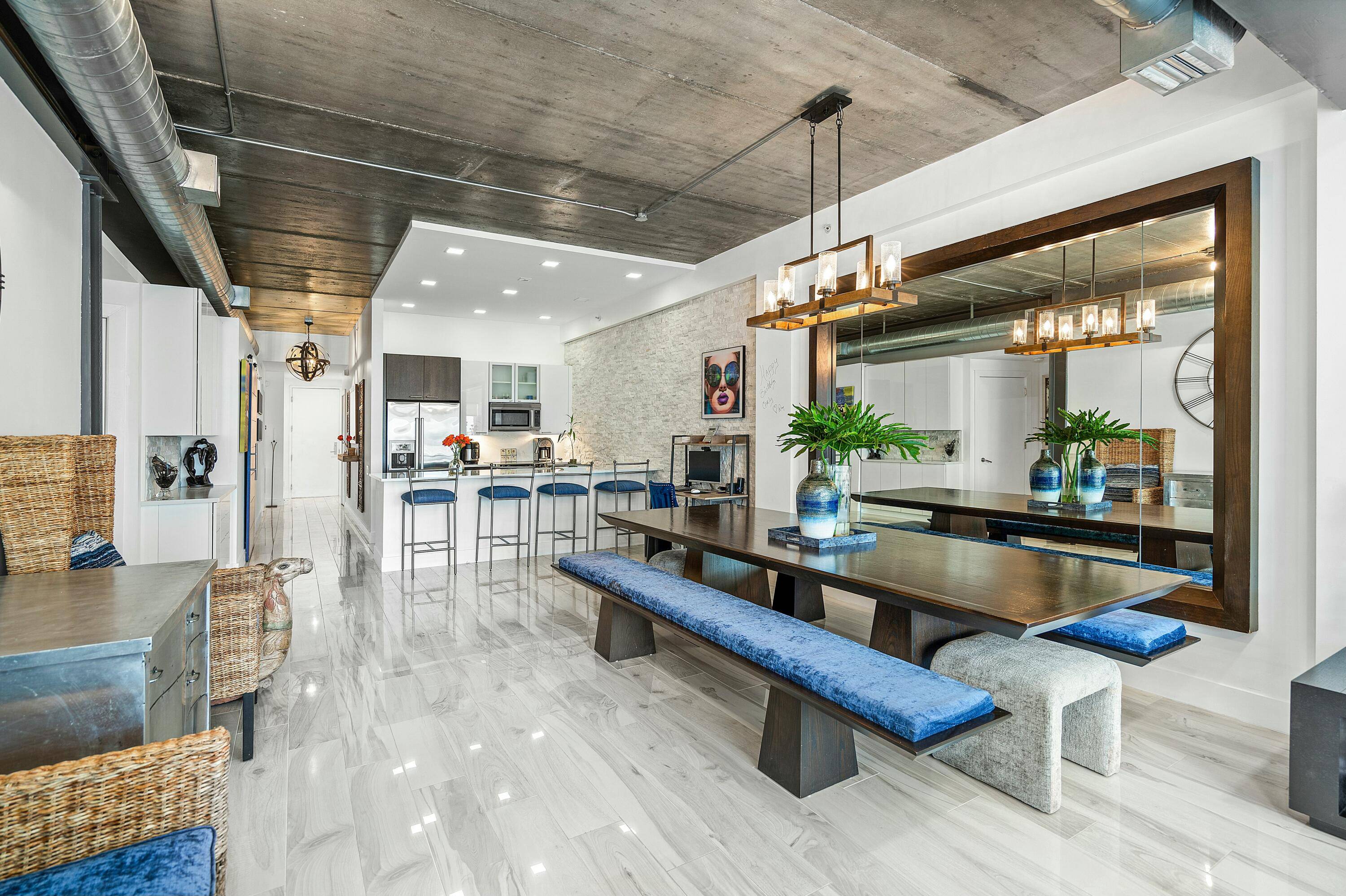 THIS CONDO MAY BE RENTED SEASONALLY OR ANNUALLY FURNISHED TURNKEY.