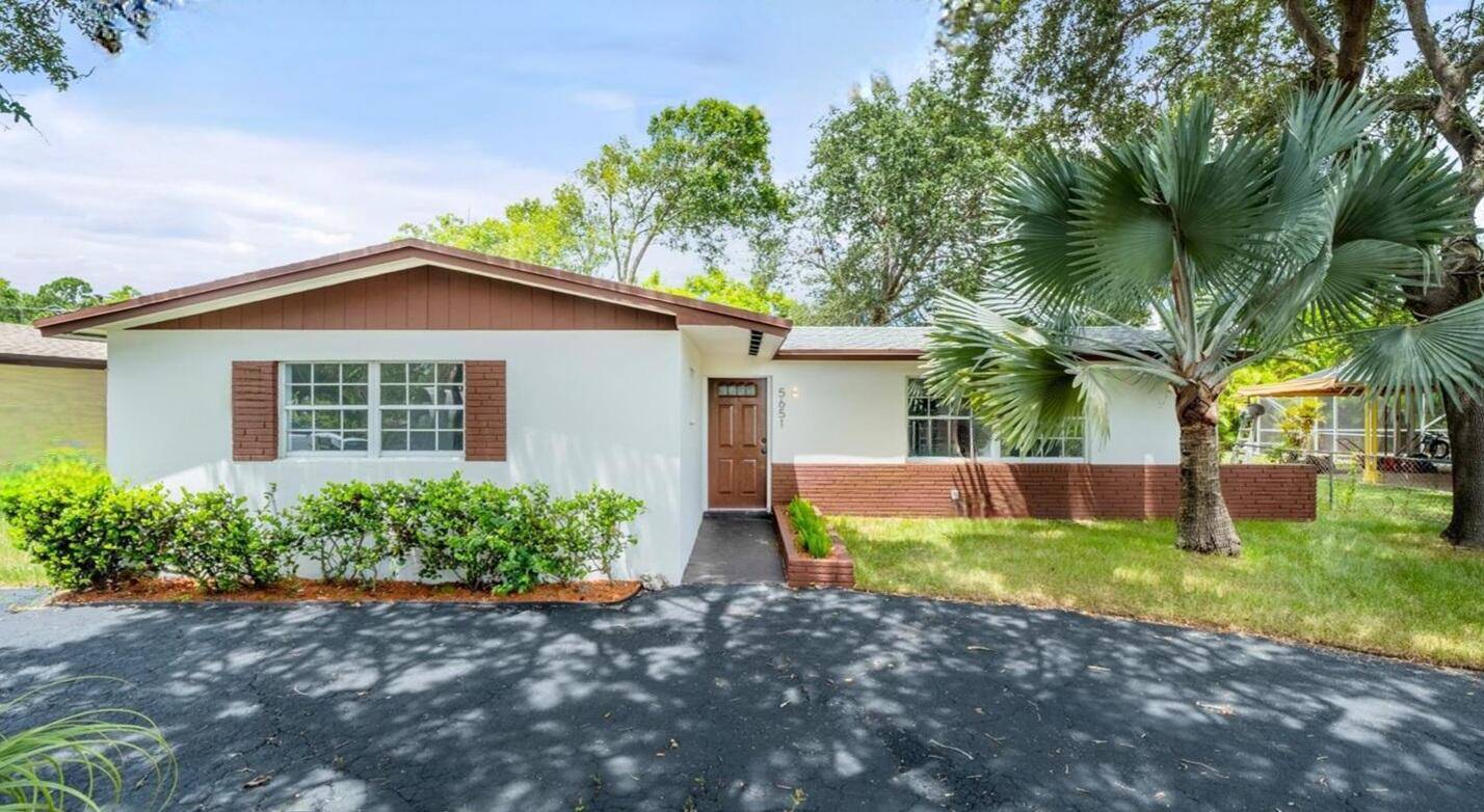 5K Closing Costs Credit to Buyer with full price contract !