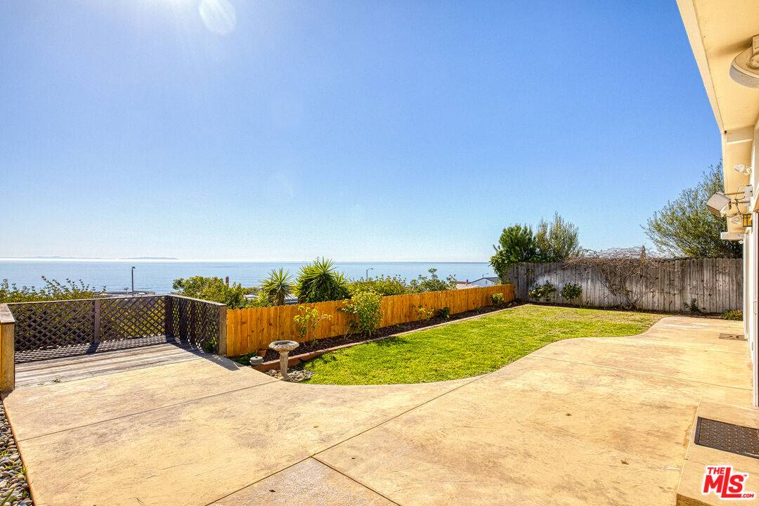 18128 Kingsport Dr Malibu La
