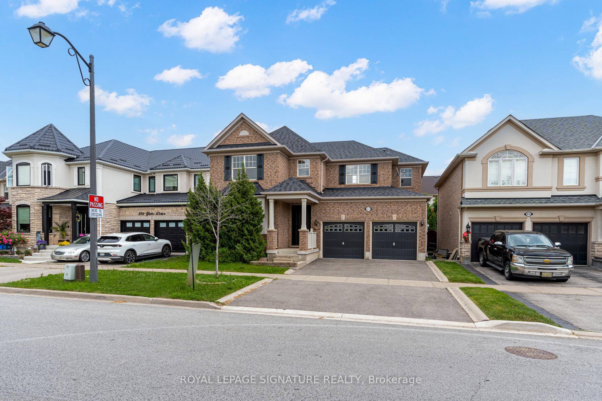 Spacious 4 bedroom, 3. 5 bath upper unit detached house in one of Milton's most desirable and family friendly neighborhoods.