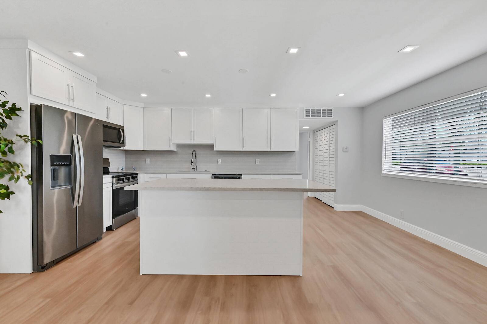 Modern, FullyRenovated CORNER Condo.