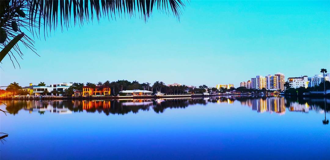 IT s ALL ABOUT THE VIEW ULTRA PRIME VIEW LOT with ENDLESS MASTERPIECE DEVELOPMENT OPTIONS.